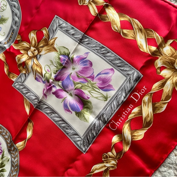 Dior scarf 100% - Picture 3 of 3